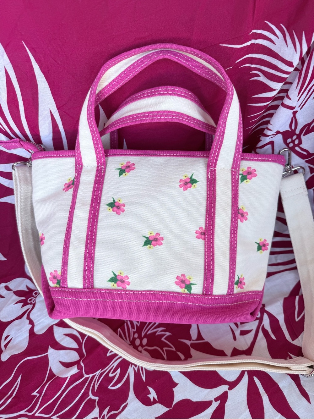 Aéropostale pink hibiscus flower canvas tote - Hawaiian Vibe - NWT - Picture 2 of 16